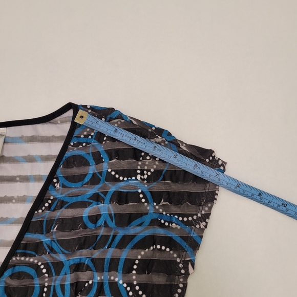 L8teR Sublimated Ruffle Tunic Top - Picture 8 of 11